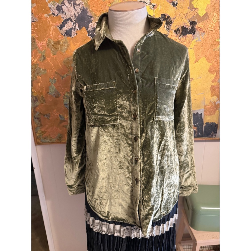 Maeve by Anthropologie Olive Green Crushed Velvet Button Down Shirt Size 4